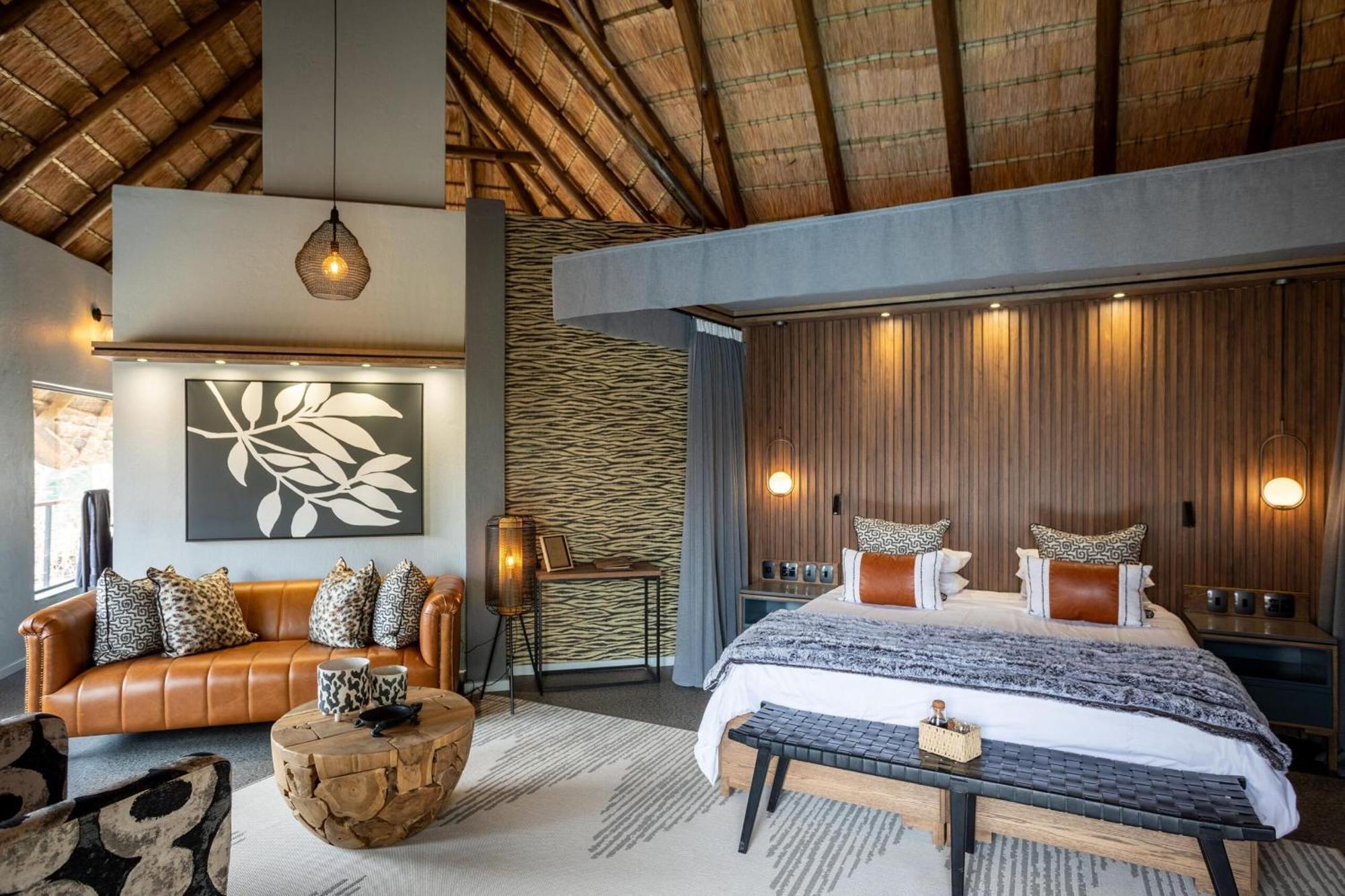 Tuningi Safari Lodge Заповедник Мадикве Экстерьер фото